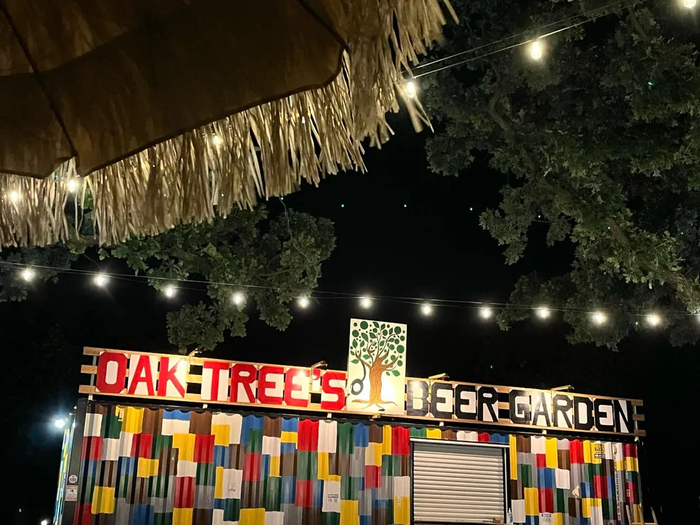 Oak Tree's Beer Garden | Outdoor Bar & Dining Aubrey TX - Parks & Nature in DFW